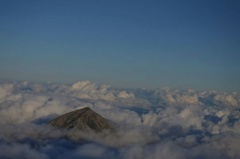 山と雲海