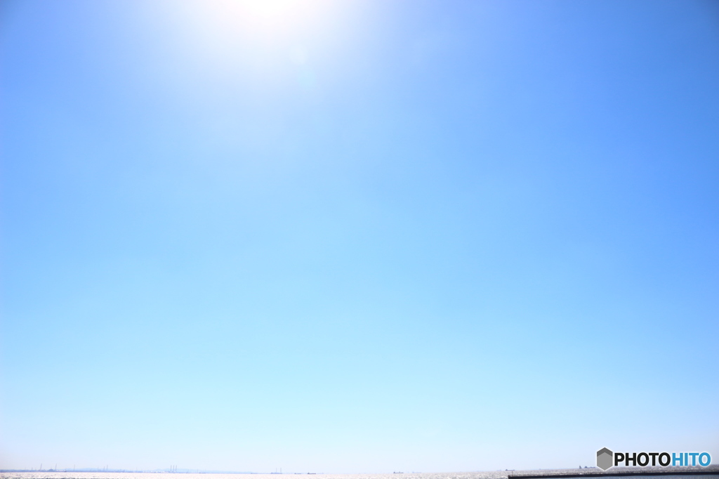 秋空から夏の空へちょっとだけ帰る～晴れ渡る青空～