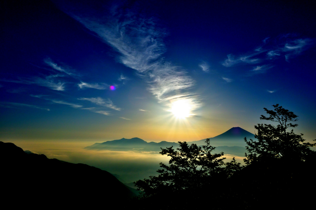 雲海富士と日の出