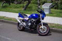 CB400SF