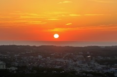 起き出す街