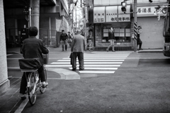 じいちゃん、そこは危ないよ