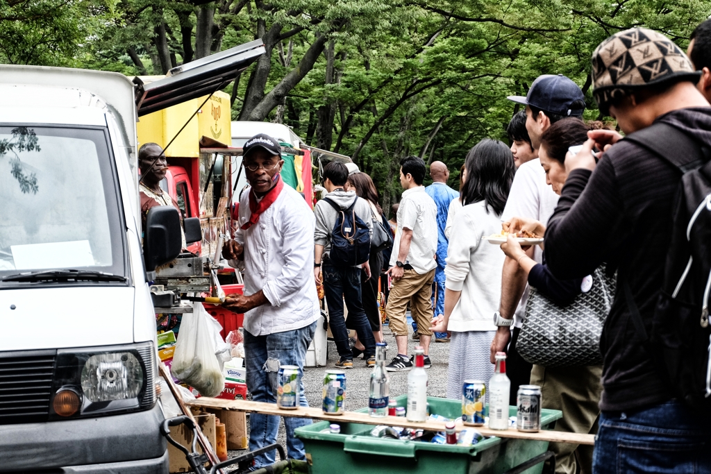 ラッシャイ！！