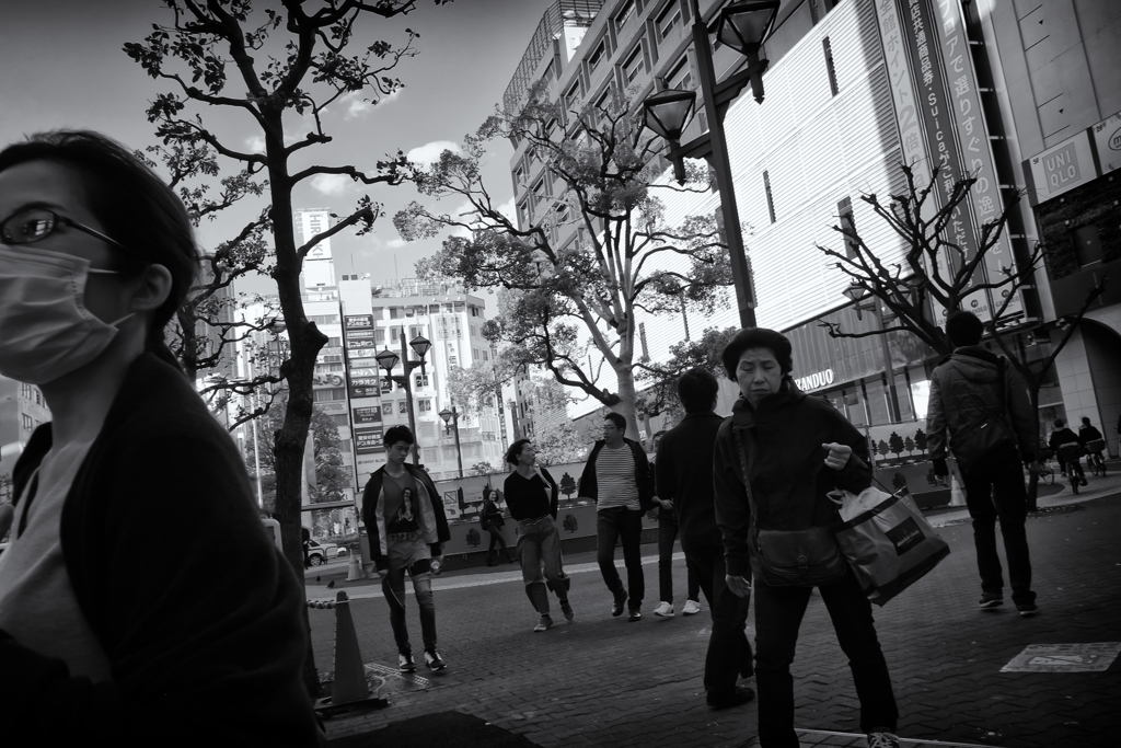 西口広場にて②