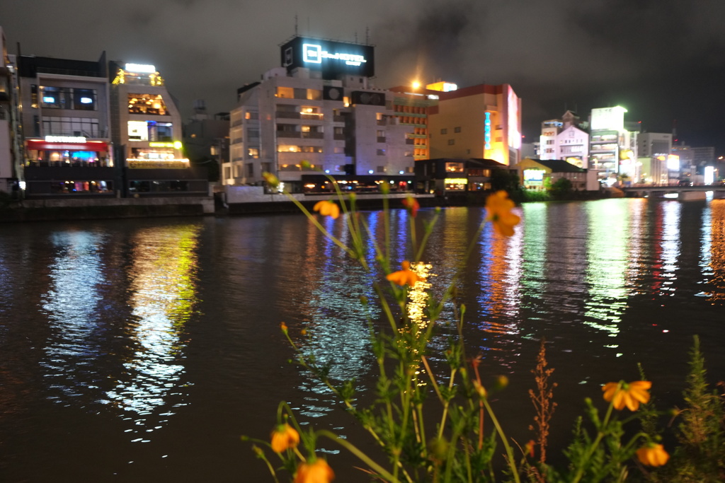 オレンジ色の夜