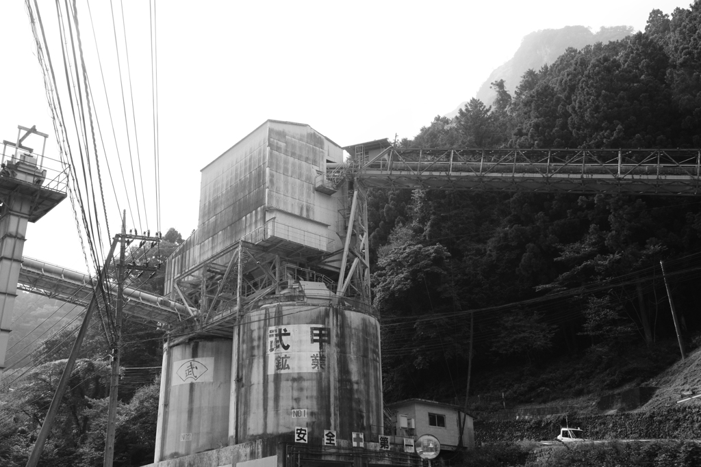 武甲山への道２