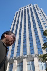 いきなり登場！