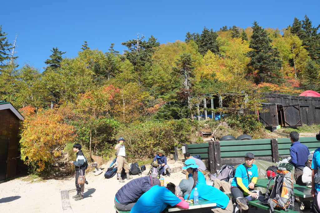 夜行明けはつらいよ