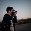 写真を撮る友人を撮る
