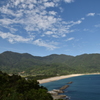 山と空と砂浜