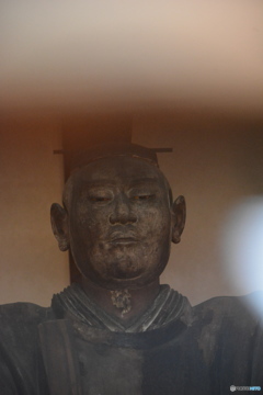 DS7_8857
