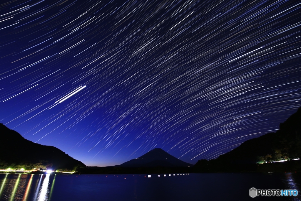 比較明合成で星空