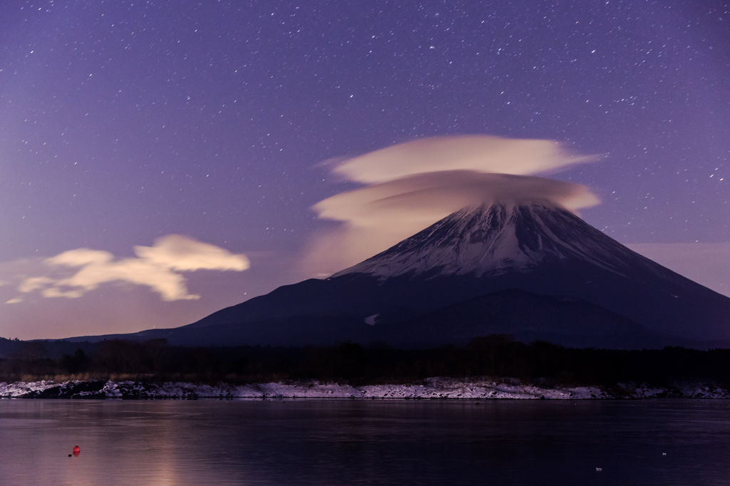 スヌーピーの夜遊び！
