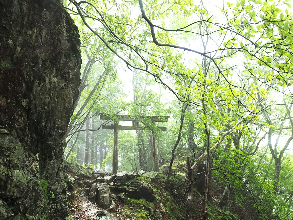 妙法ヶ岳