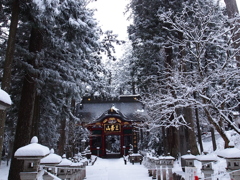 三峰神社４月１日
