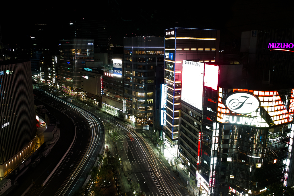 不二家のある夜景