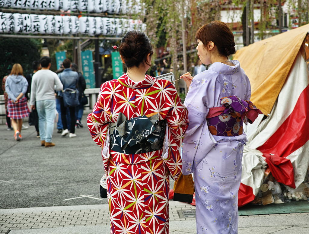 艶やか