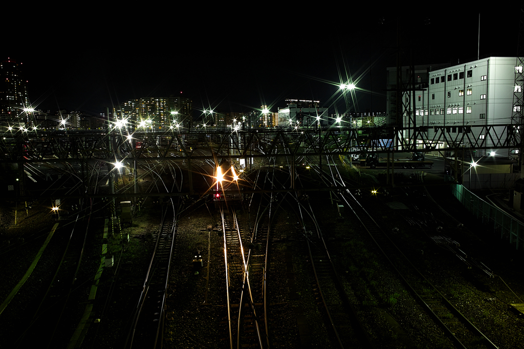 夜の操車場