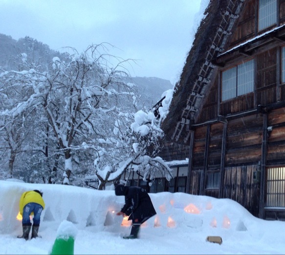 白川郷の灯陽