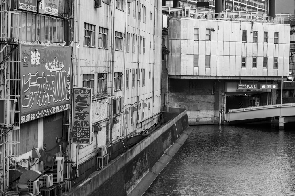 横浜路地裏スナップ