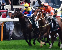 Queen Elizabeth II Cup　①