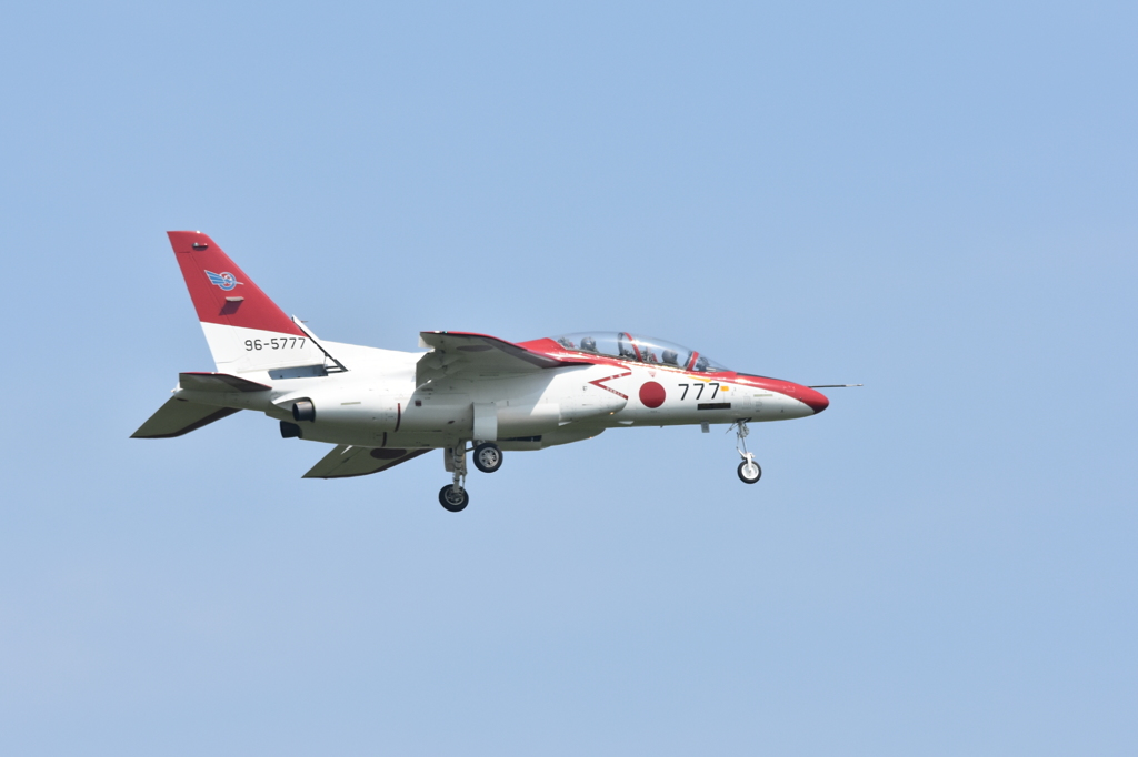 芦屋基地　Ｔ－４　レッドドルフィン