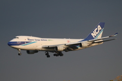 ＫＺ８４２　日本貨物航空　ボーイング７４７－４００Ｆ