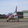 芦屋基地航空祭2016　Ｔ－４　地上展示機　レッドドルフィン