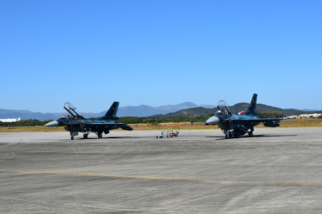 築城基地航空祭2015　Ｆ－２展示機