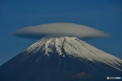 青空と吊るし雲