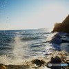 新春の海 天気と裏腹の波しぶき