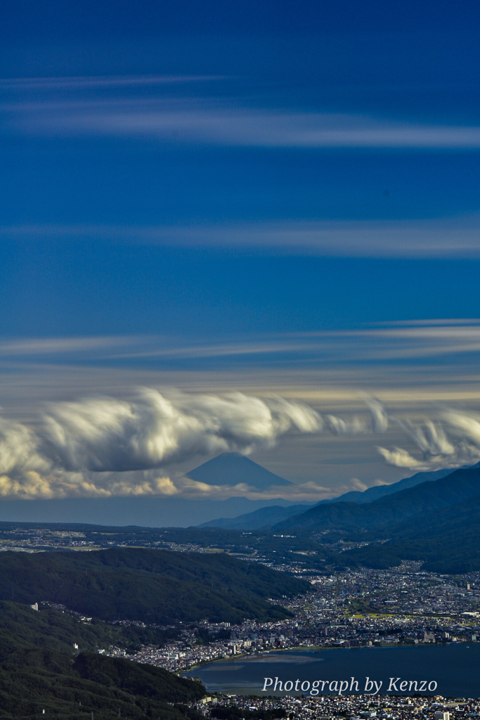 壮大な眺め・富士山と雲～高ボッチ～
