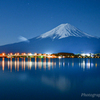 河口湖・円形ホールからの富士山