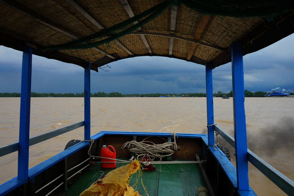 《Mekong blue》情景の記憶色