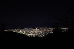 盆地の夜景