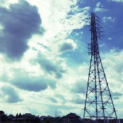 鉄塔と空
