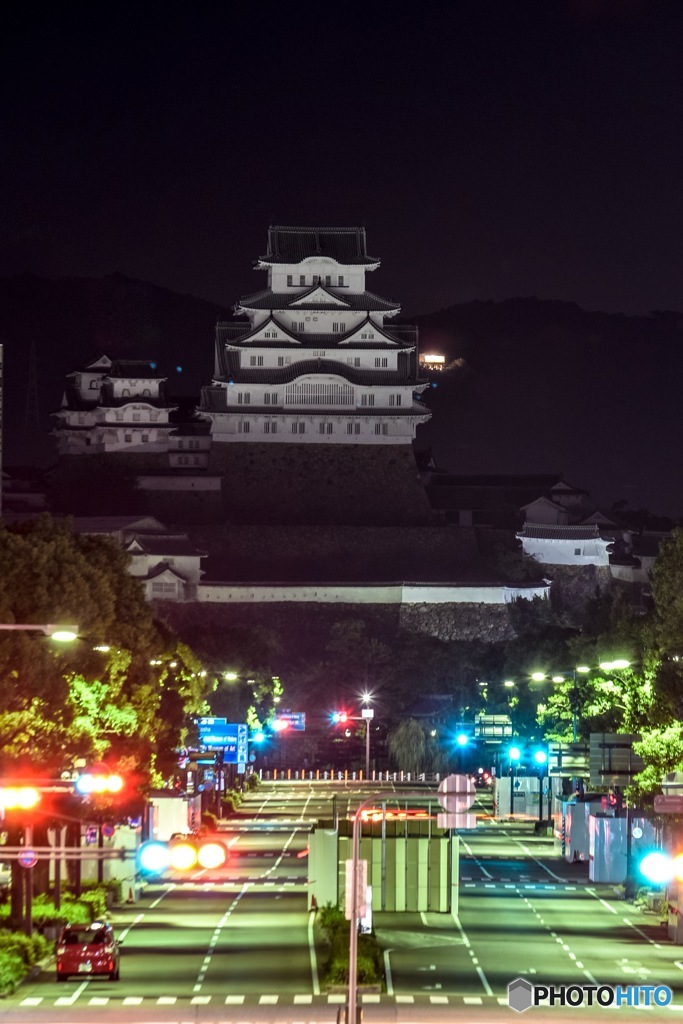 ひっそりと佇む白鷺城