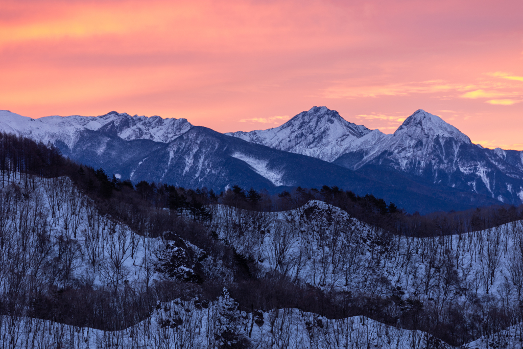 低山高山