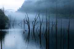 幻想の自然湖