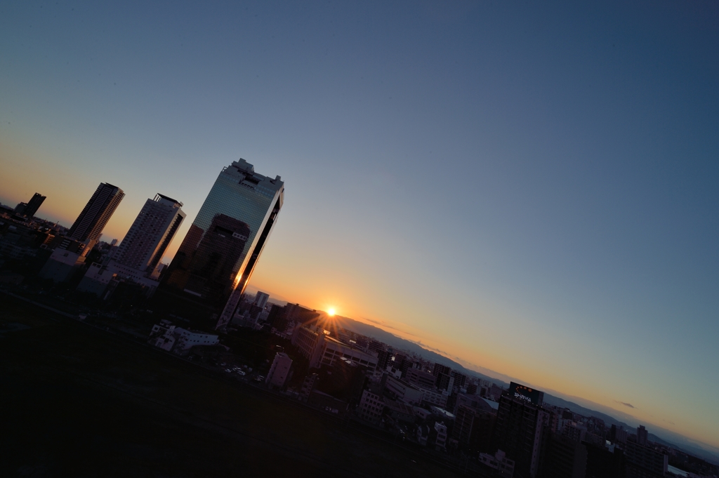 グランフロント大阪からの夕景