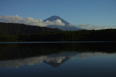 68827811-CB79-4485-B4DE-957C326E6519-571
