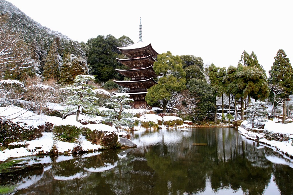 瑠璃光寺の五重塔