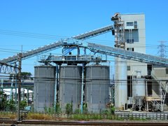 セメント工場