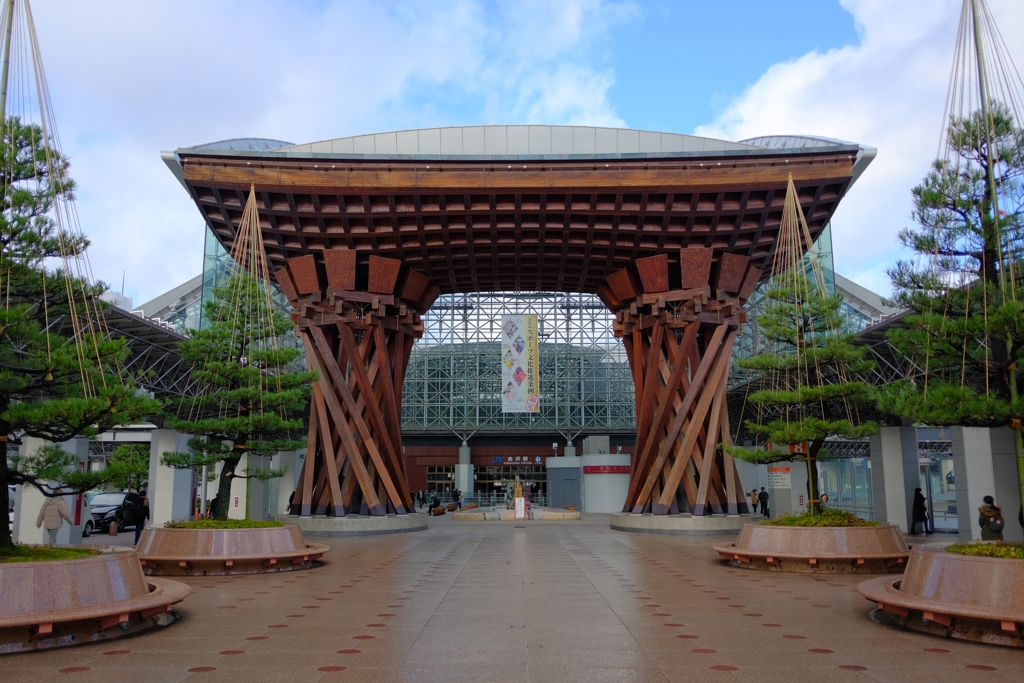 金沢駅