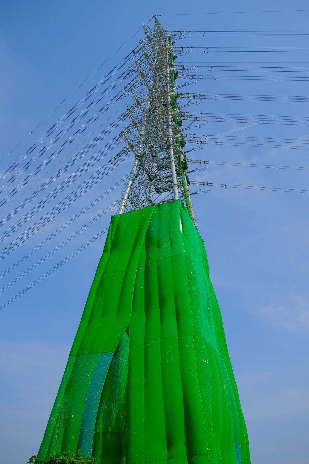 送電線