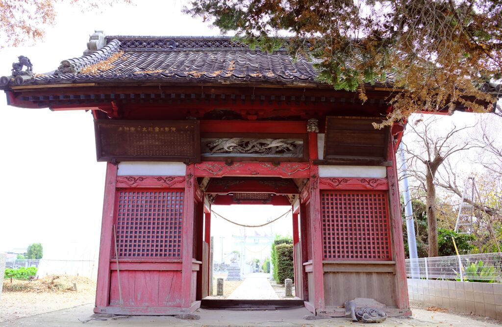 丹生神社山門