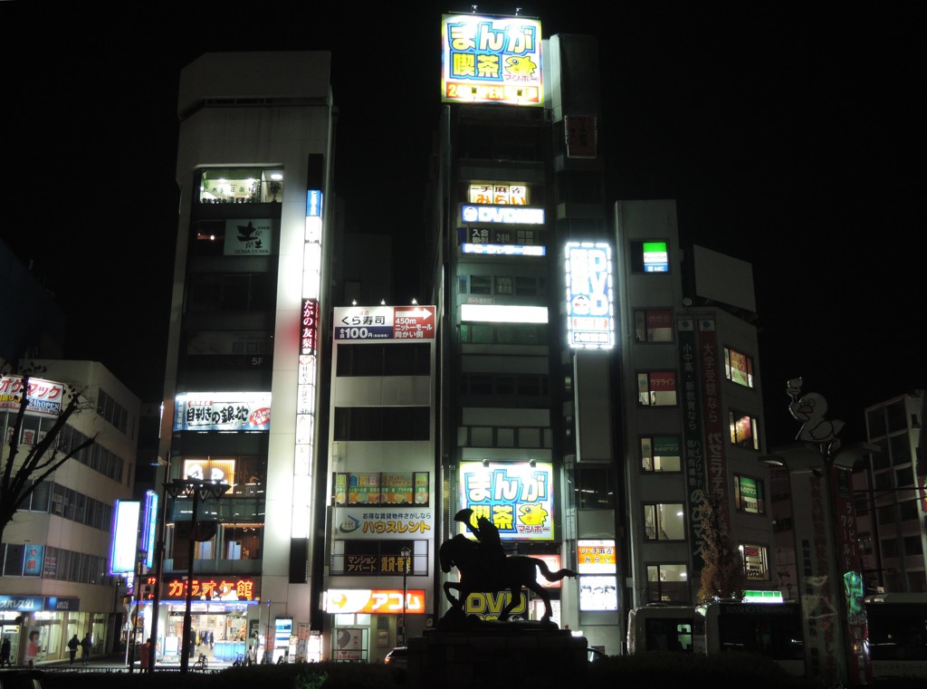 熊谷駅前　直実公