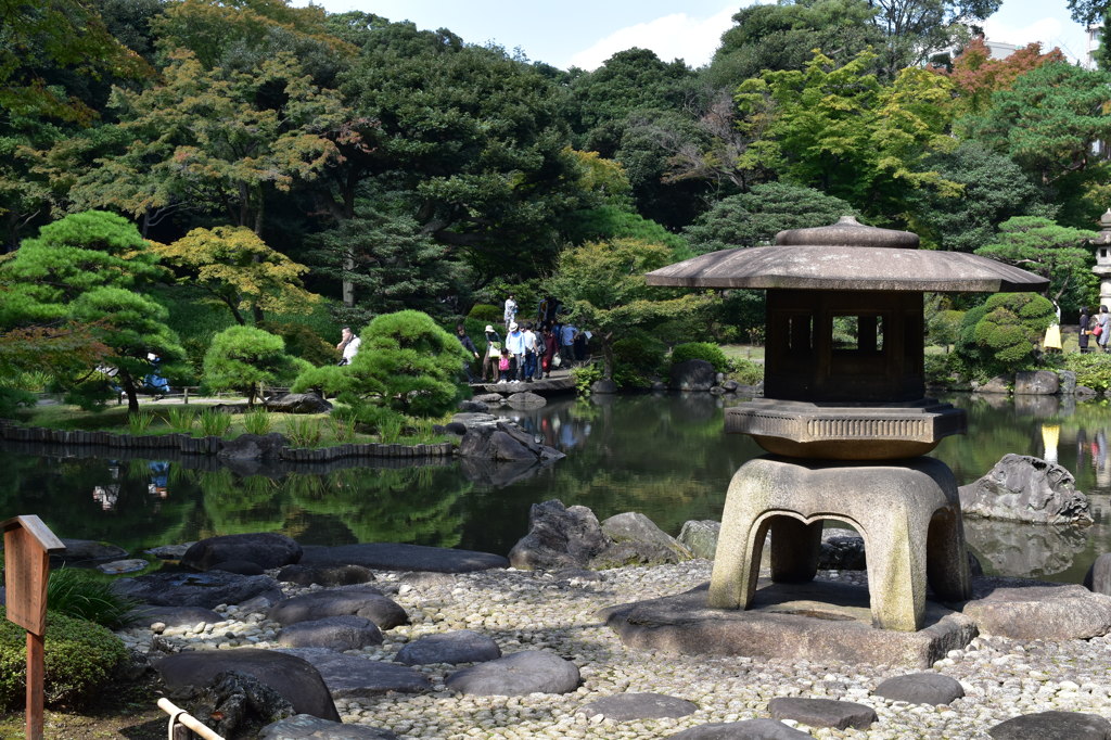 六義園