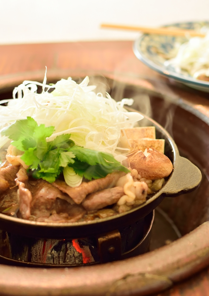 肉踊る