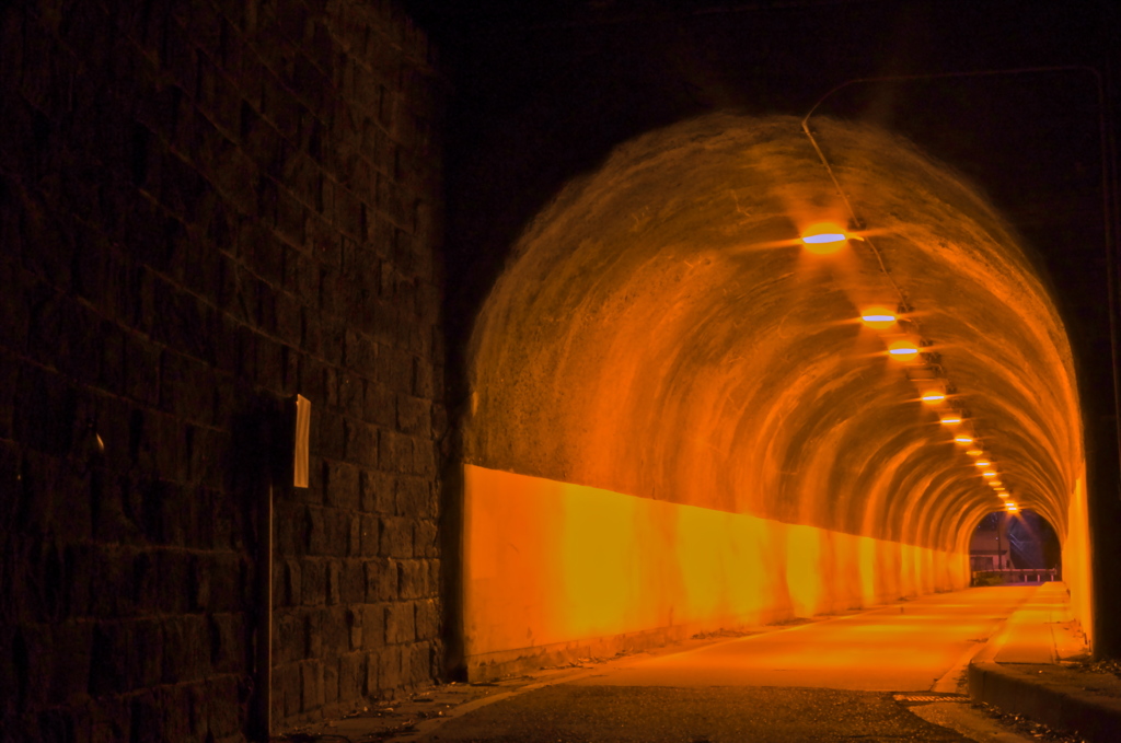 続・魅惑のトンネル